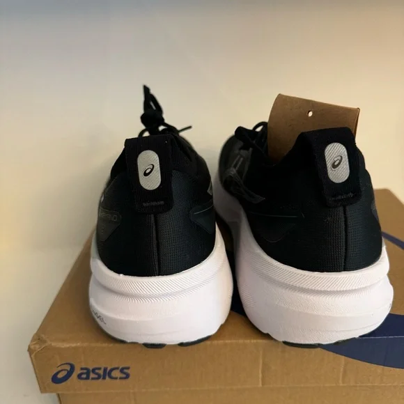 ASICS Women’s Size 8 Gel Kayano 31 Sneaker in Black Pure Silver White - Picture 3 of 8